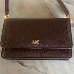 Michael kors crossbody maroon bag. Never worn